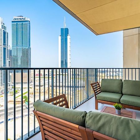 Incredible Views From This Classy Apt With Terrace Dubai Dış mekan fotoğraf