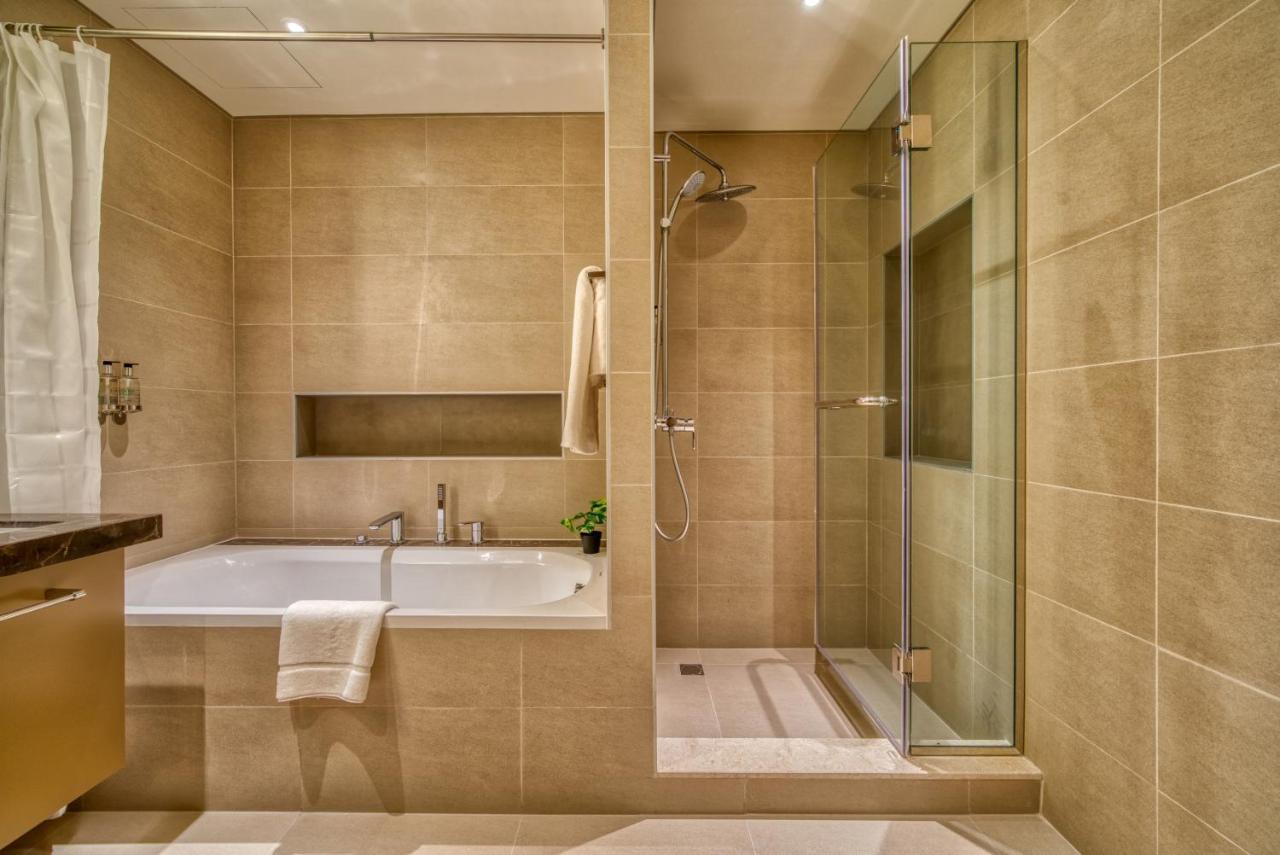 Incredible Views From This Classy Apt With Terrace Dubai Dış mekan fotoğraf