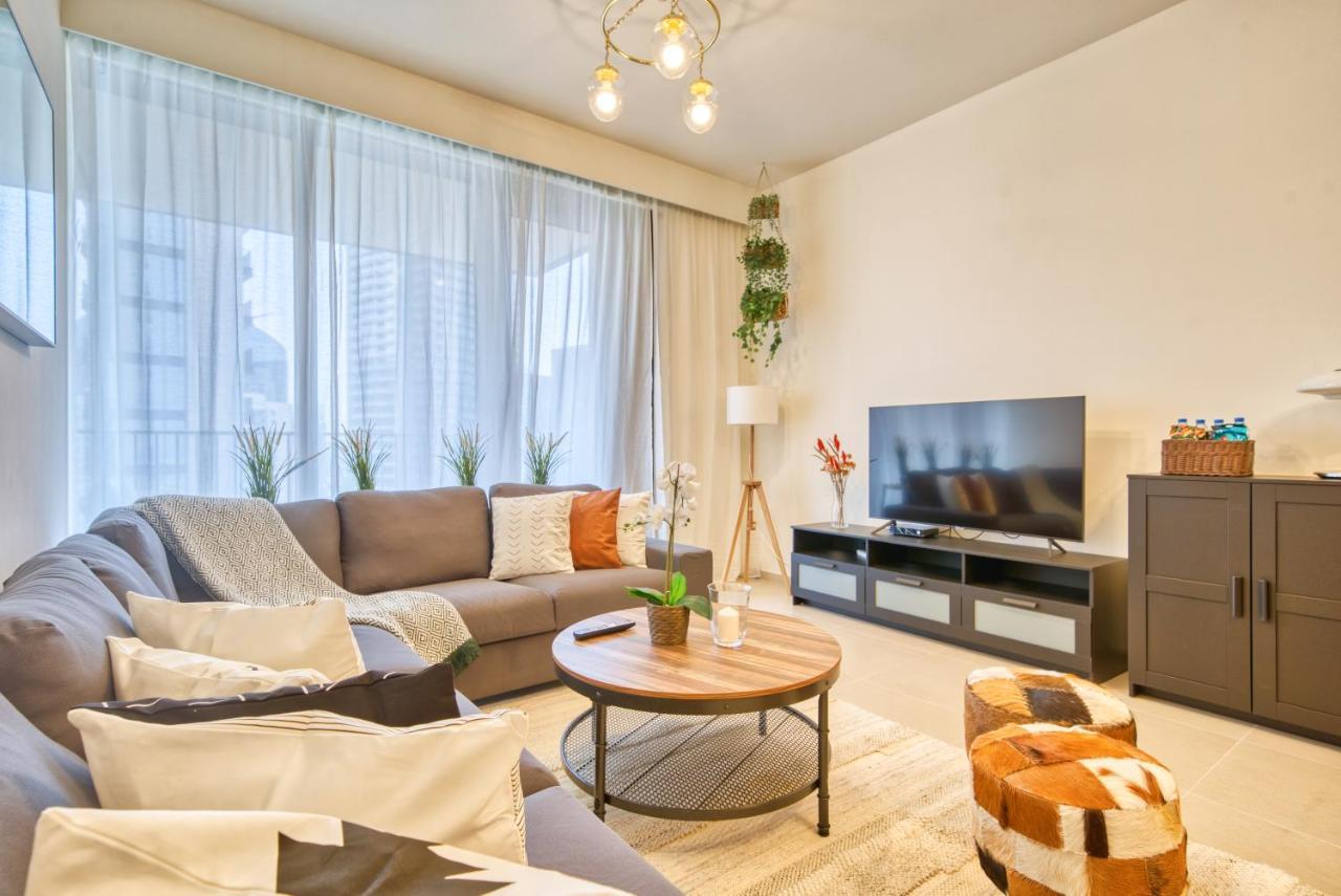 Incredible Views From This Classy Apt With Terrace Dubai Dış mekan fotoğraf