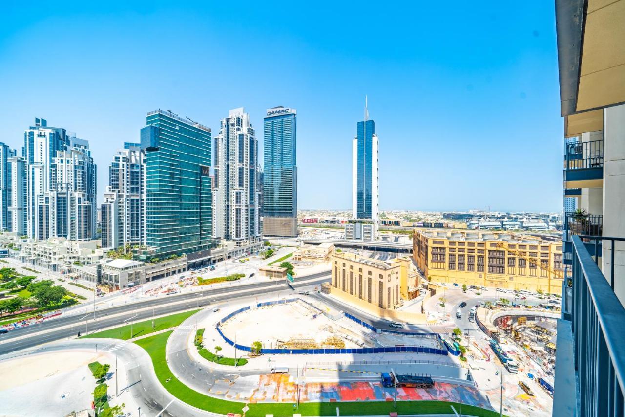 Incredible Views From This Classy Apt With Terrace Dubai Dış mekan fotoğraf
